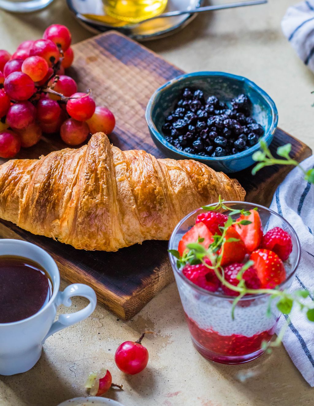 Breakfast and Whiskey: A Brunch Guide for the Daring