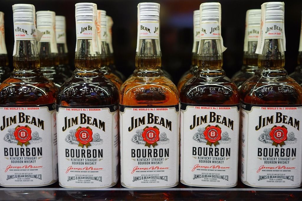 Exploring the Distinct Characteristics of Single Barrel Bourbon