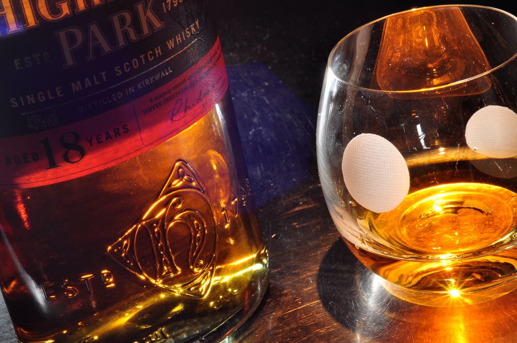 Exploring the Flavor Differences Between Bourbon and Scotch