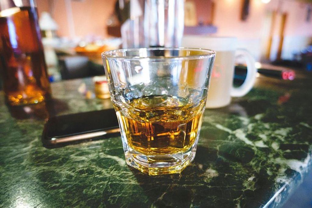 The Beginner’s Guide to Whiskey and Food Pairing