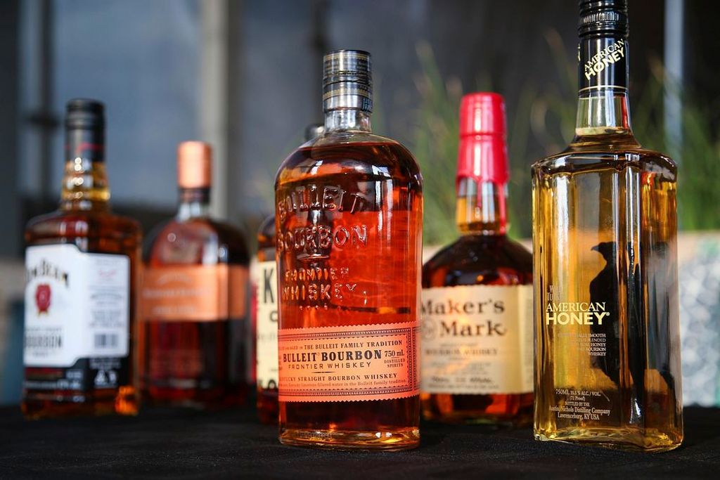 The Ultimate Guide to Luxury Bourbon Subscriptions