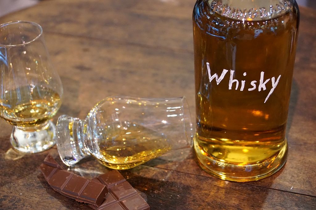 Discover the Best Bourbon Tasting Classes Near You