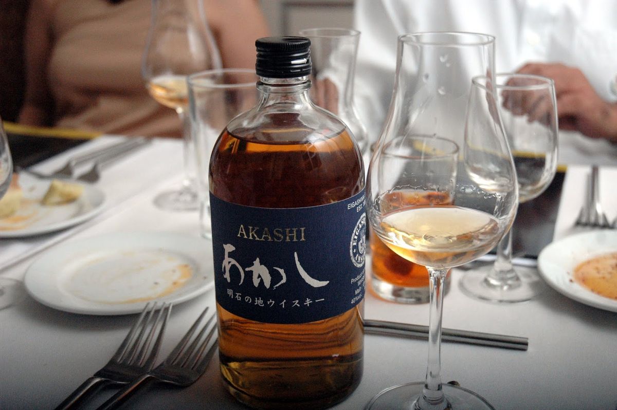 5 Exquisite Bourbon-and-Cheese Pairings to Elevate Your Next Social Gathering