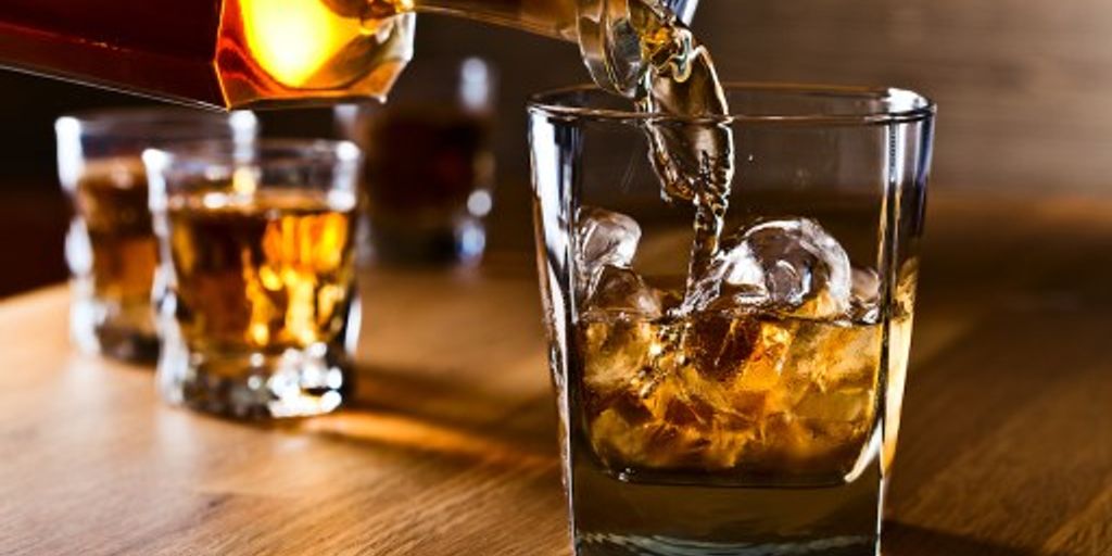 bourbon whiskey tasting club